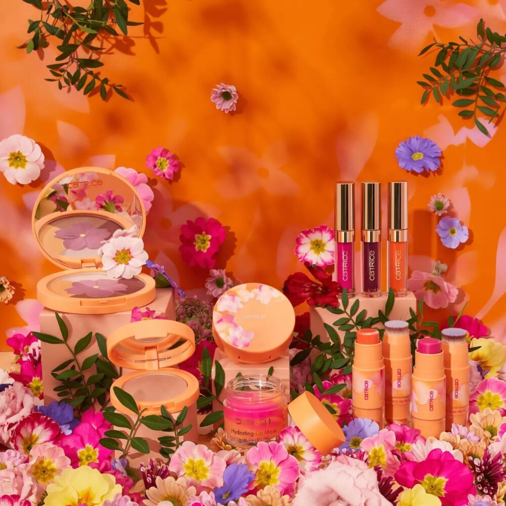 Illuminante Cream-To-Powder SEEKING FLOWERS 02 - Catrice - immagine 3