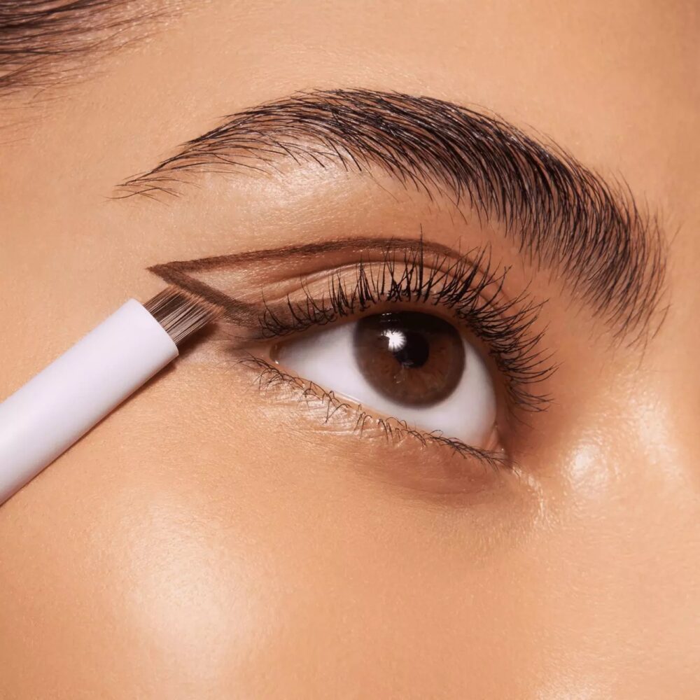 Pennello per eyeliner - Essence - immagine 2