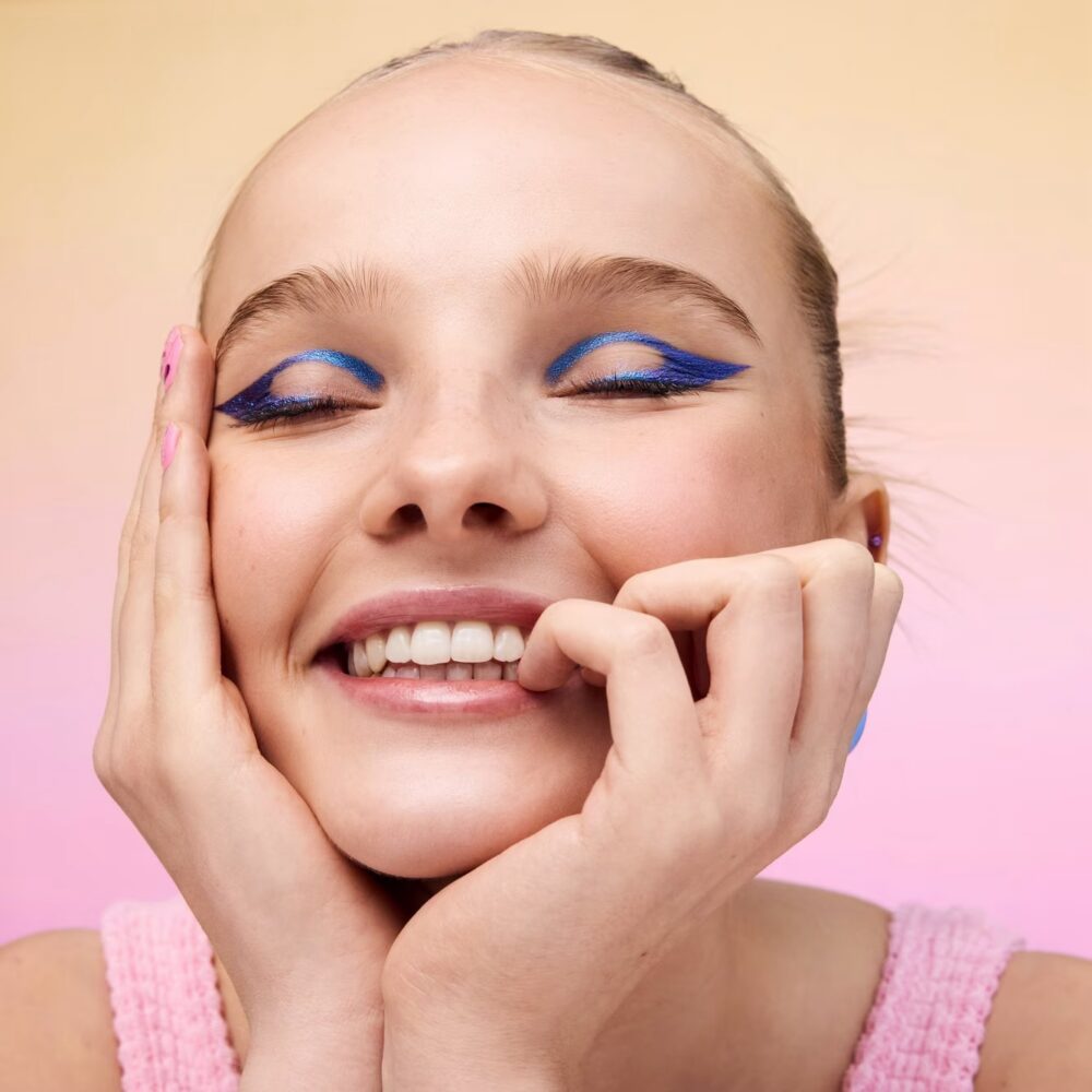 Matita per occhi Superman duochrome cremosa - Essence - immagine 2