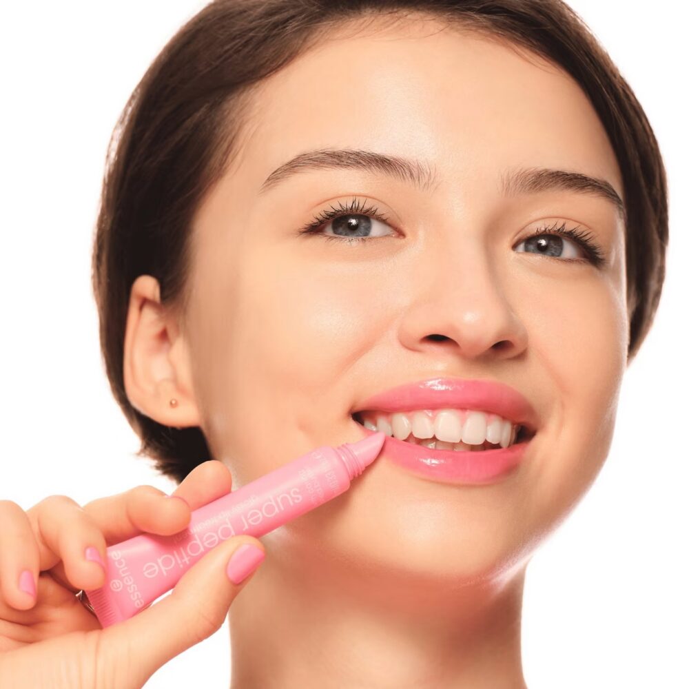 the super peptide glossy lip treatment 04 - Essence - immagine 3