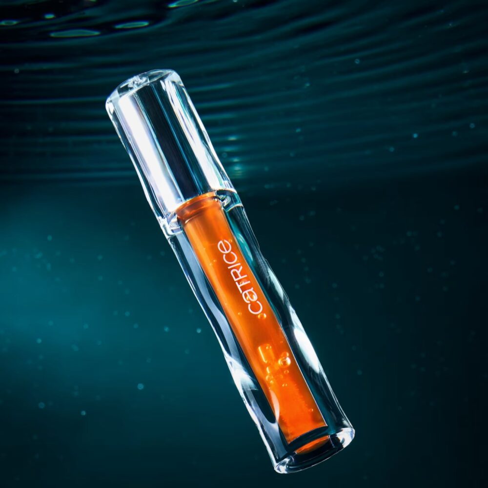 UNDERWATER SECRETS Hydra Sheen Lipgloss - Catrice - immagine 3