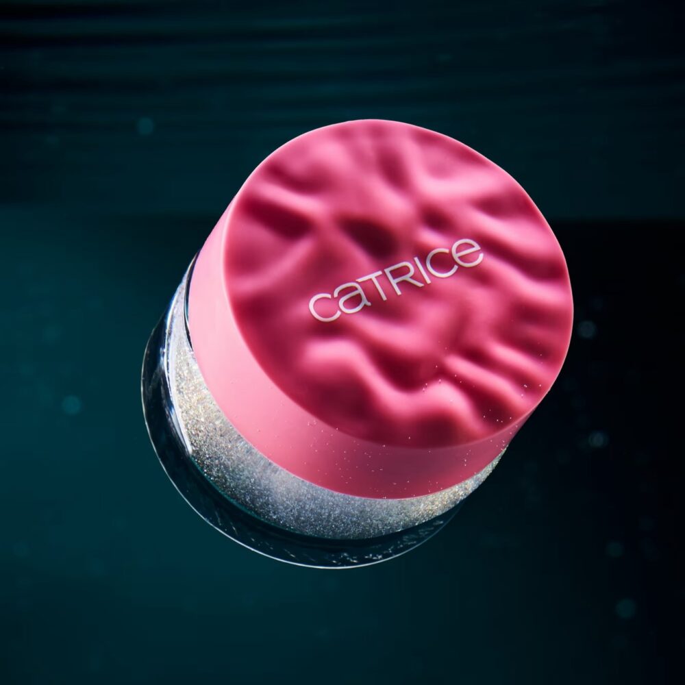 UNDERWATER SECRETS Dewy Ph-Reacting Blush
 - Catrice - immagine 3