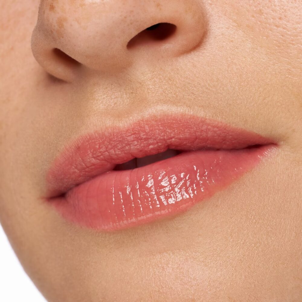 GLOSSY GLAZE high shine lipstick 05- Essence - immagine 3